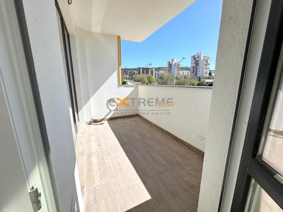 Продава се Двустаен апартамент в Варна, Възраждане 1 - 67 кв.м за 1211 €/кв.м - Снимка #5