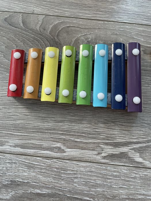Xilofon de jucarie din lemn