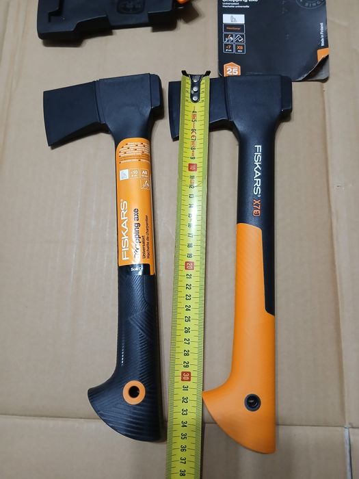 Toporas Fiskars Chopping axe