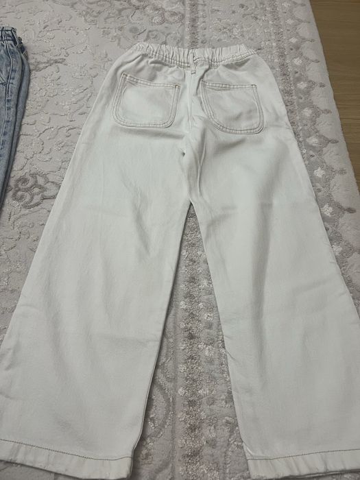 Дънки  на марка Guess