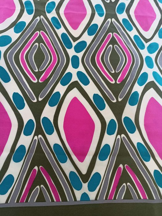 Дамски шал Yves Saint Laurent