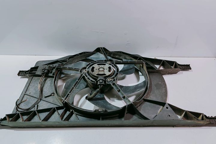 Electroventilator Racire 8200350690 Renault Vel Satis prima generatie