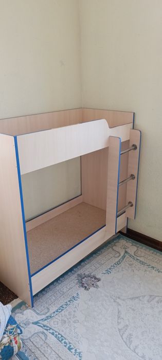 Шифонер и детский кровать