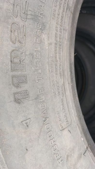Продам шины на 11 R22.5