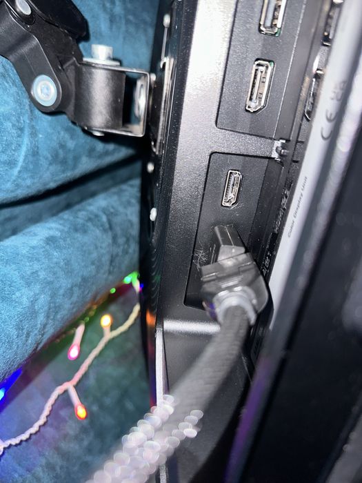 Monitor Samsung G4 27’