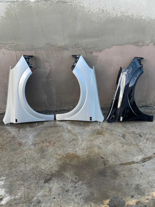 Aripă față stânga / dreapta Opel Astra H 2004–2010–culori gri și negru