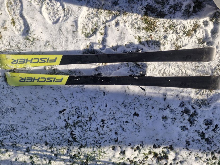 Vand Skiuri Fischer rc 4 160 cm