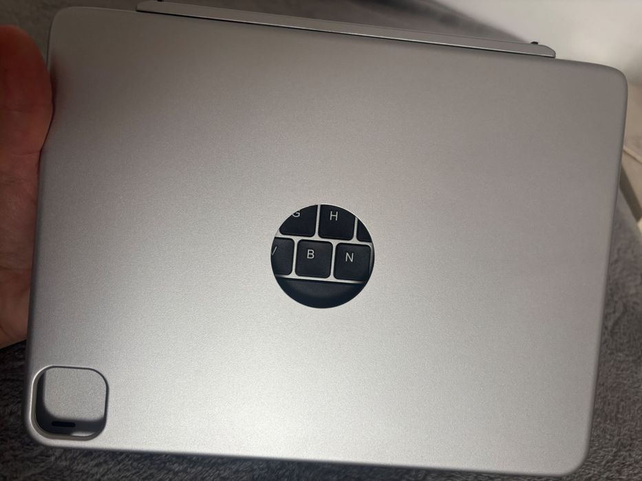 NOUĂ!! Husă cu tastatură Bluetooth Arteck HB328T pentru iPad