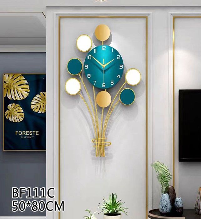 Zamonaviy devor soati —        BF473 modeli
 O‘lchami: 35×72 sm
    Di