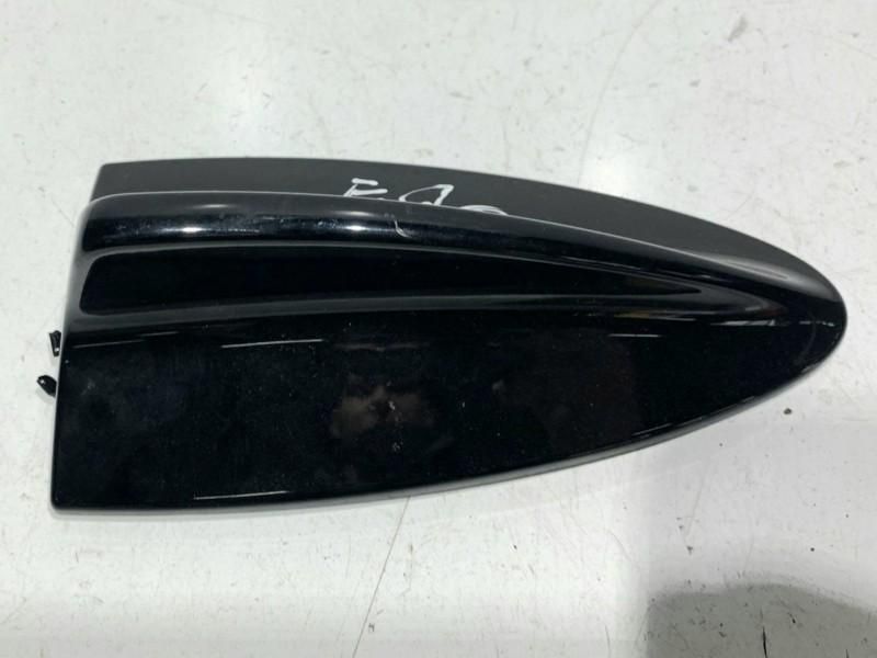 Antena radio BMW Seria 3 LCI E90 6959146 Berlina