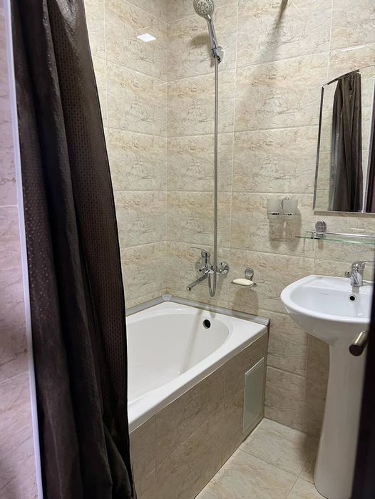 Продаётся 3х комн.квартира в посёлке Улугбек!