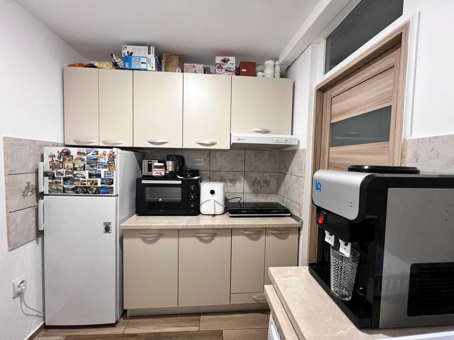 Vand Garsoniera zona Baneasa