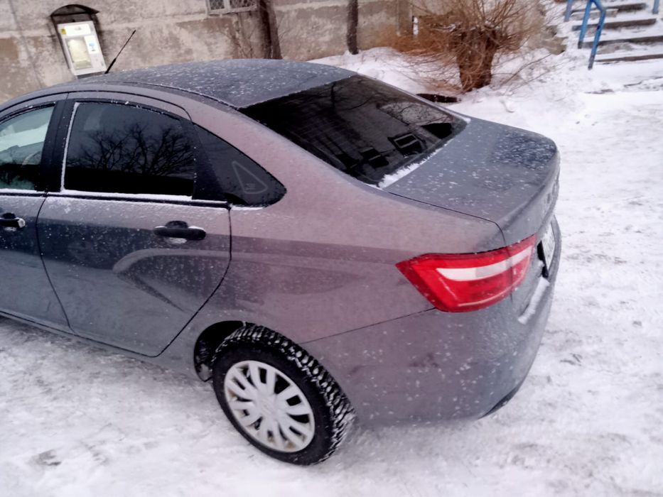 Продажа Lada Vesta