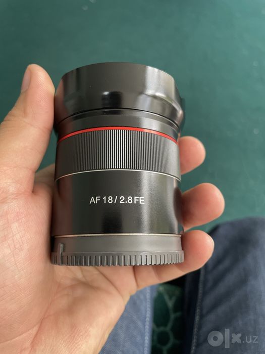 Sony ga shiroki obektiv 18mm AF 2.8 FE
