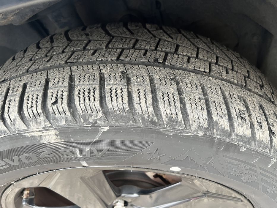 Hankook 225/60/18 - зимни - 4бр