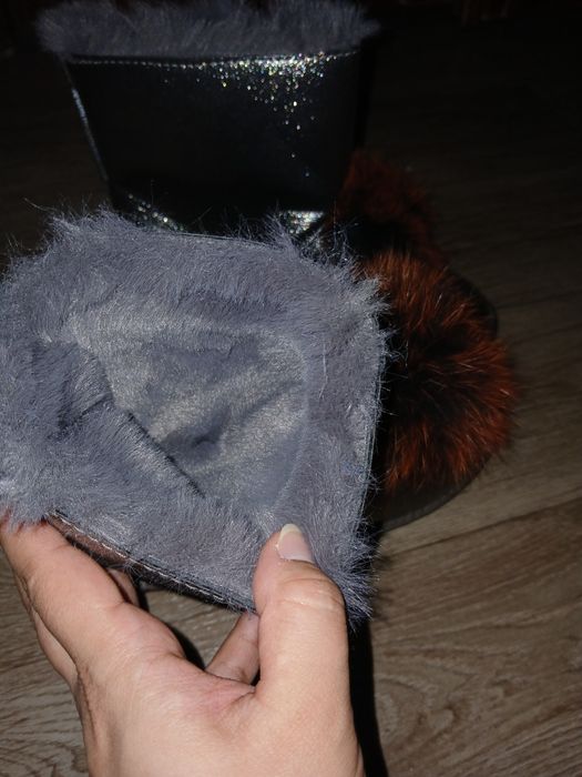 Продам новые угги, сапоги