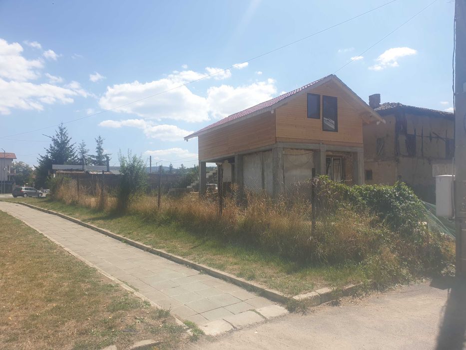 Продава се Къща в Самоков - 120 кв.м за 830 €/кв.м - Снимка #2