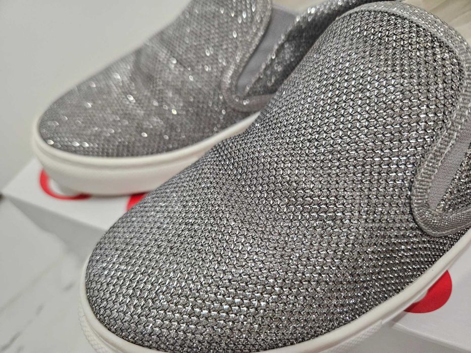 Guess оригинални /36