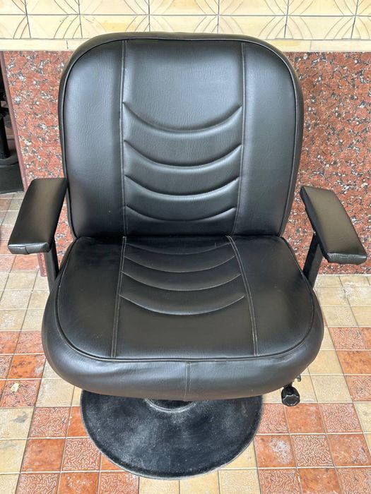 Кресло для барбершоп