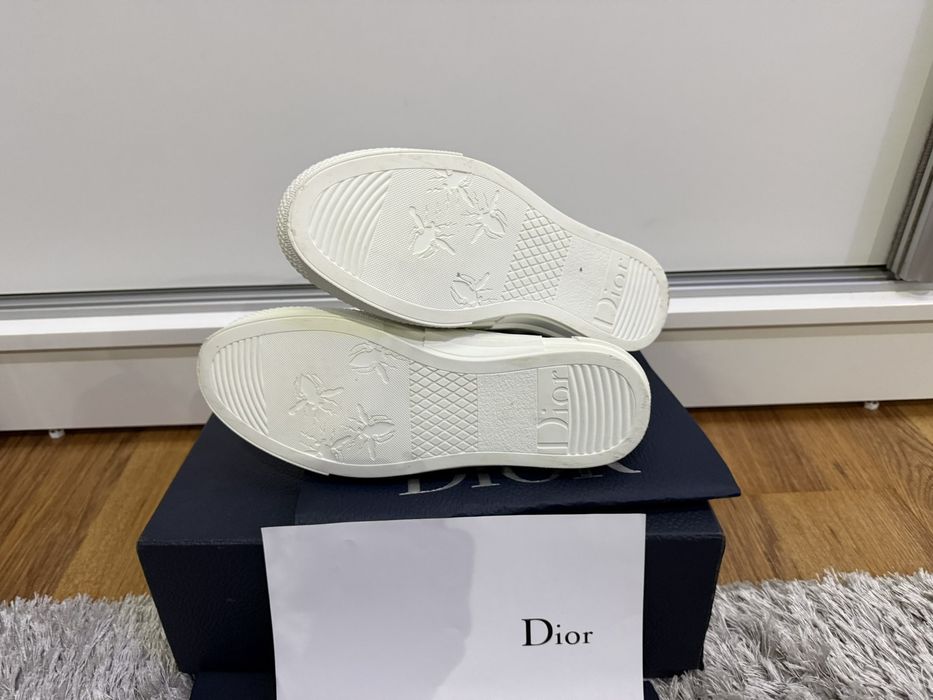 Оригинални  кецове на DIOR