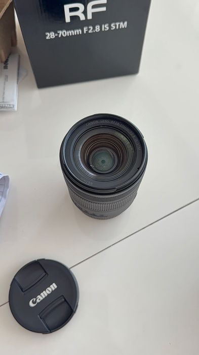 Обектив Canon RF 28-70 f2.8 IS STM в гаранция