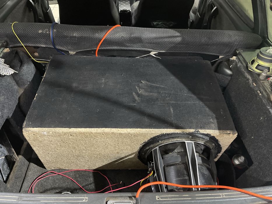 Продам моноблок Machete MLA-1.1000вместе с сабом