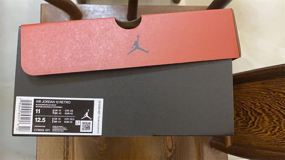 Air Jordan 12 Retro Black Taxi