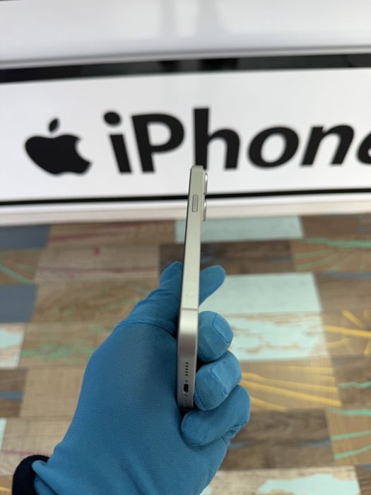 IPhone 14 128GB запазена е 100%бт