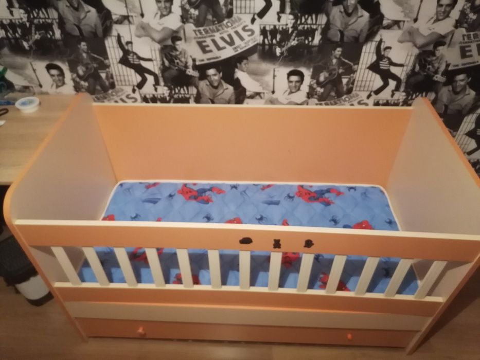 Дървена кошара /легло