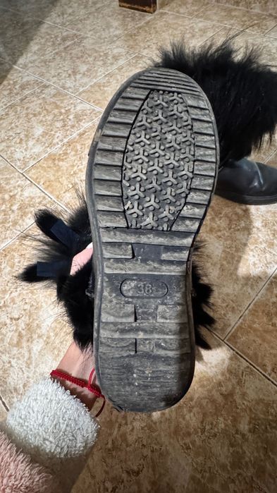 Зимни обувки, боти, ботуши