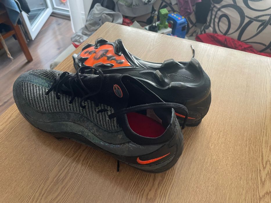 Nike бутонки оригинални 43 номер