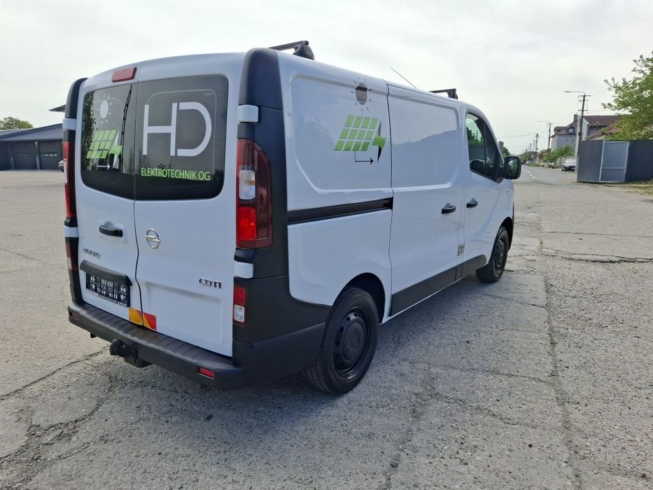 Opel Vivaro 2015 * 1.6 CDTi 120Cp Euro 6 * Clima * Asistenta * Bluetooth