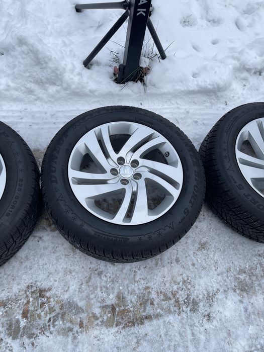 Roti complete Land Rover cu cauciucuri de iarna Dunlop