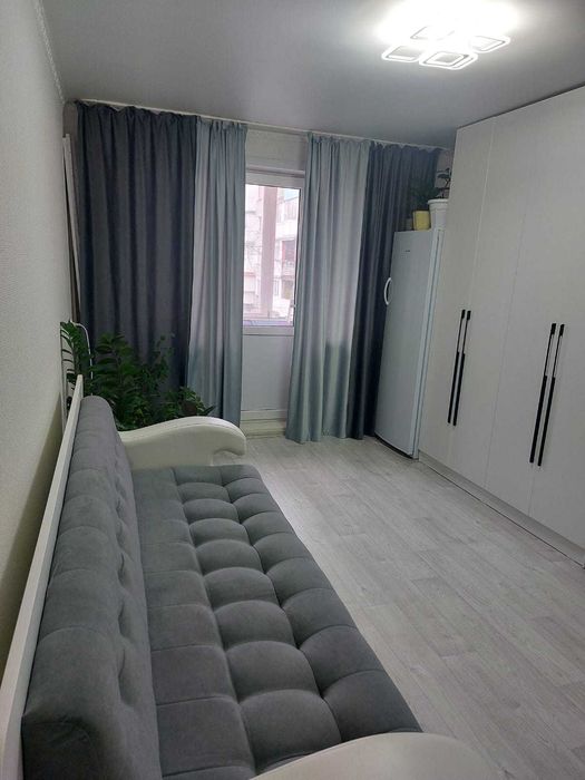 Продам 2 комнатную квартиру. район Уют.