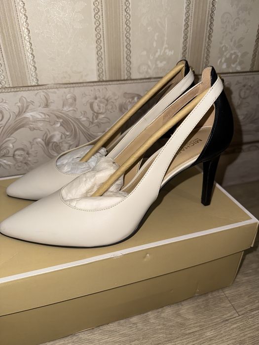 новые Michael Kors туфли, кожа, 37.5