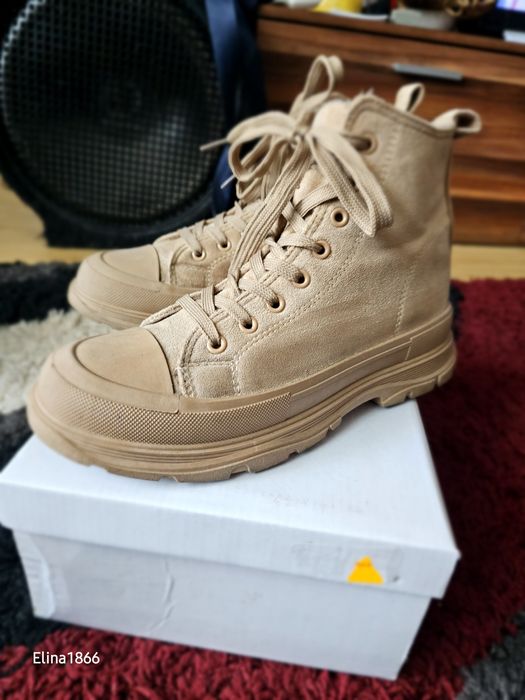 Цени:20лв.,15лв.,35лв.,10лв.