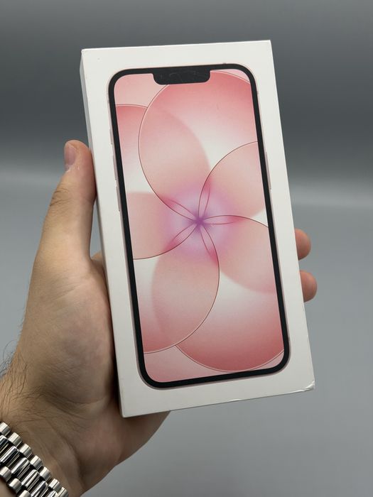 iPhone 17e / 256 GB / Nou / Nefolosit / 0 Cicluri / Baterie 100% / Desigilat / Roz / Stare impecabila / Garantie un an
