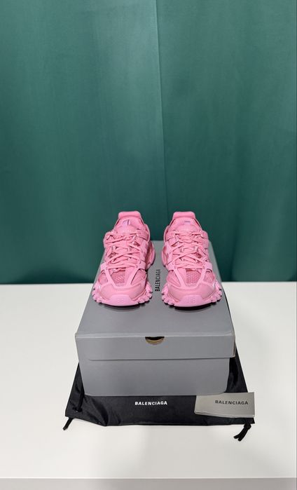 Balenciaga Track Roz