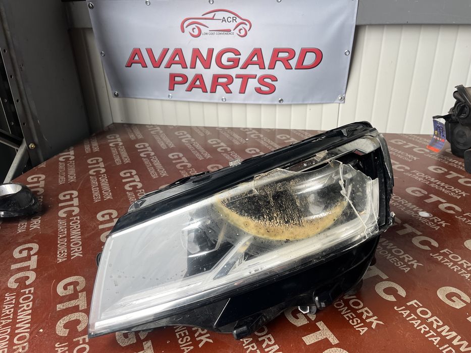 Фар VW T6 Multivan