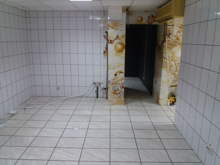 inchiriez spatiu comercial stradal Focsani