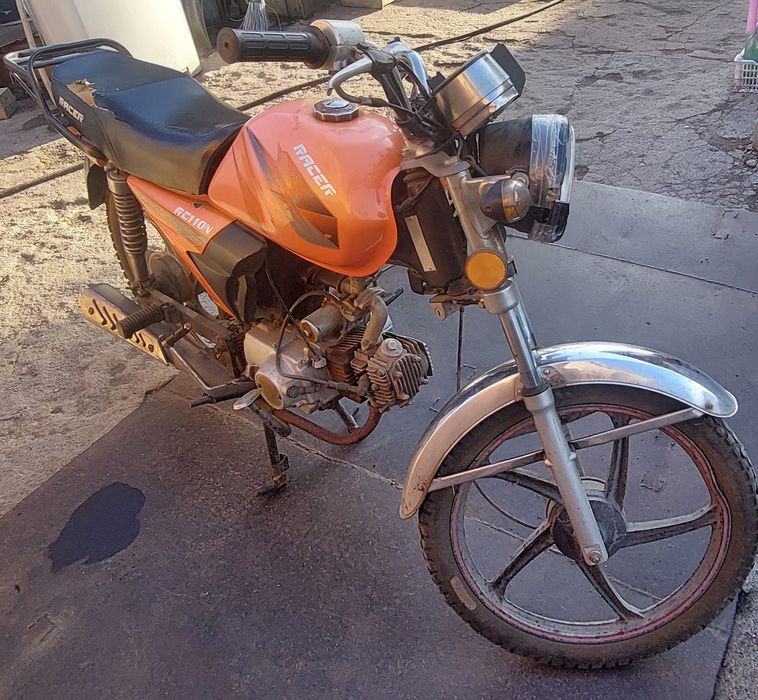 Продаётся мопед Racer 110c