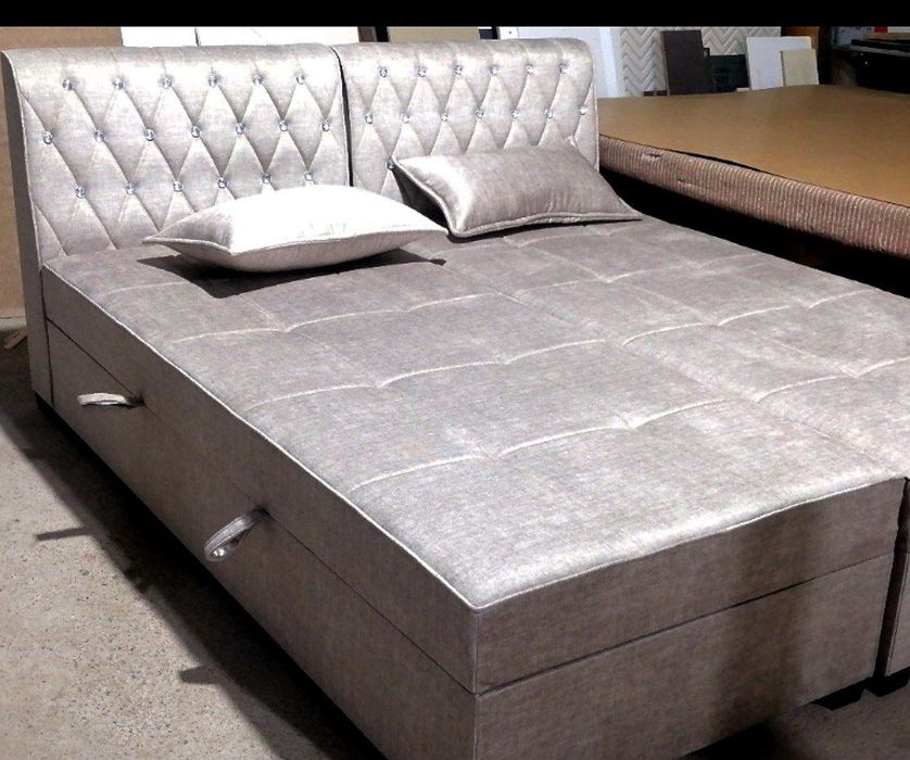 Sotiladi bir kishilik divan