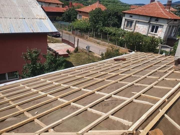 Ремонт на покриви в цялата страна