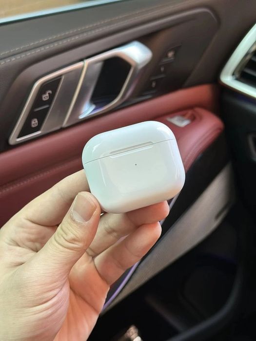 Airpods pro2  ( 3rd generation , 4th generation, 5th generation )