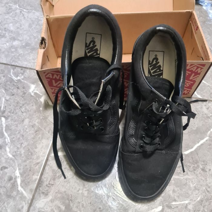 Teniși Vans mărime 42