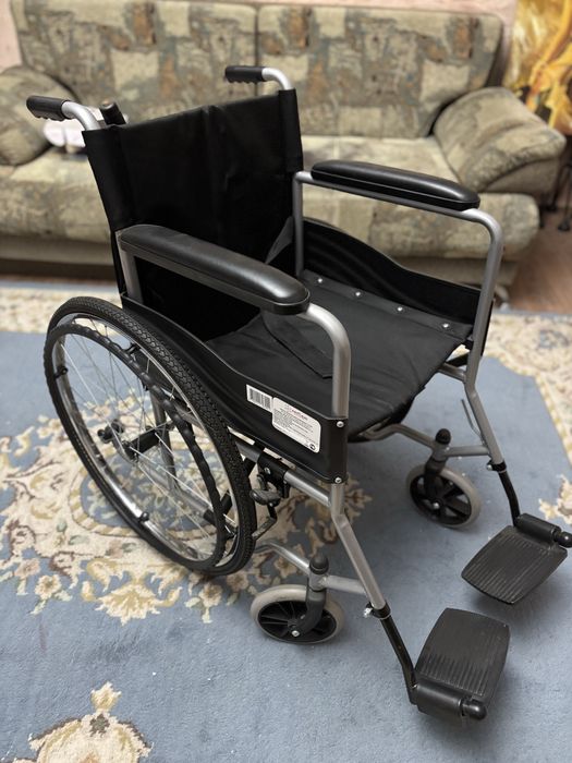 Кресло каталка инвалидное