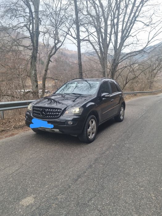 Mercedes Benz-2005 4x4