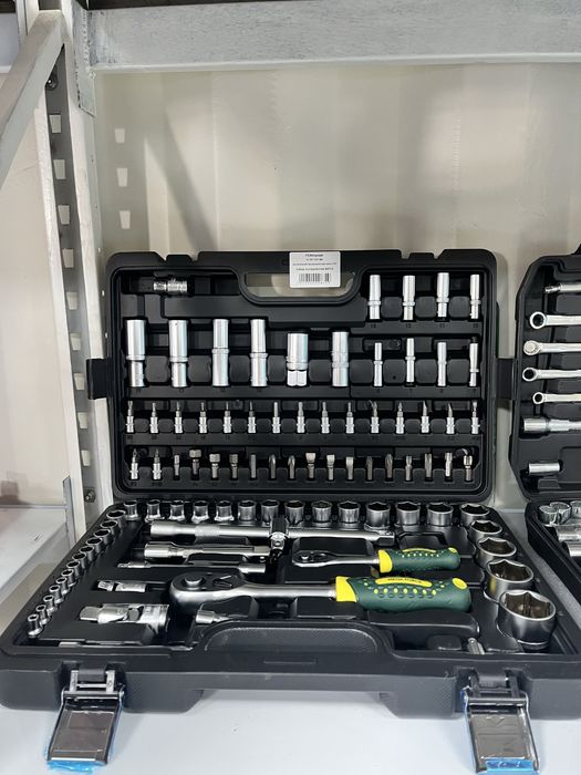 Набор инструментов ( 94 предмета )