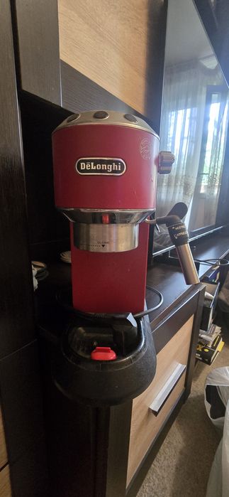 Продам кофеварку