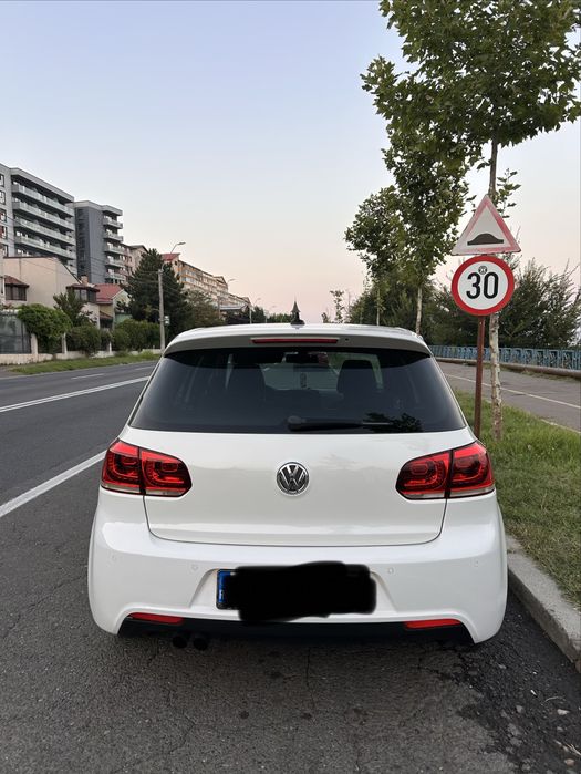 Volkswagen Golf 6 pachet R-line